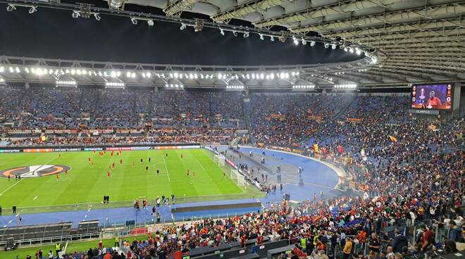 live roma-slavia praga