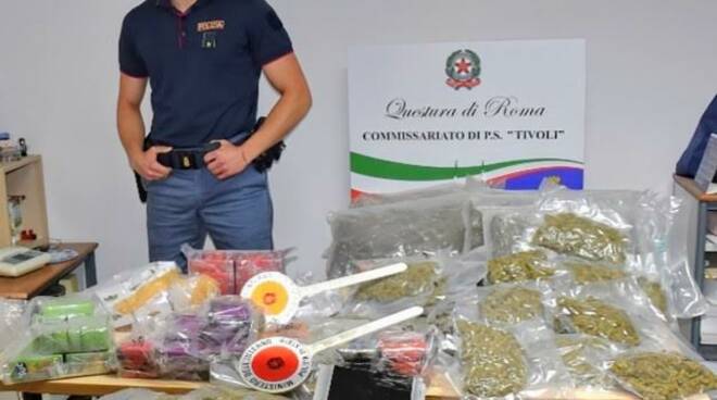 Polizia sequestro droga