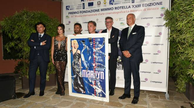 Venezia ’81 – Premio Collaterale Fondazione Mimmo Rotella al film IDDU di Fabio Grassadonia e Antonio Piazza