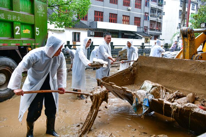 Cina: conseguenze delle alluvioni nel Guizhou (2)