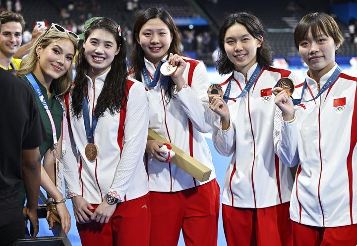 Olimpiadi: Giochi Parigi, staffetta mista 4×100 metri nuoto femminile